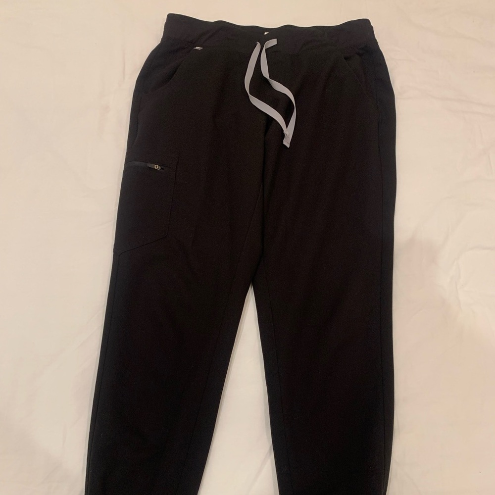 Figs Zamora Jogger Black Scrub Pants